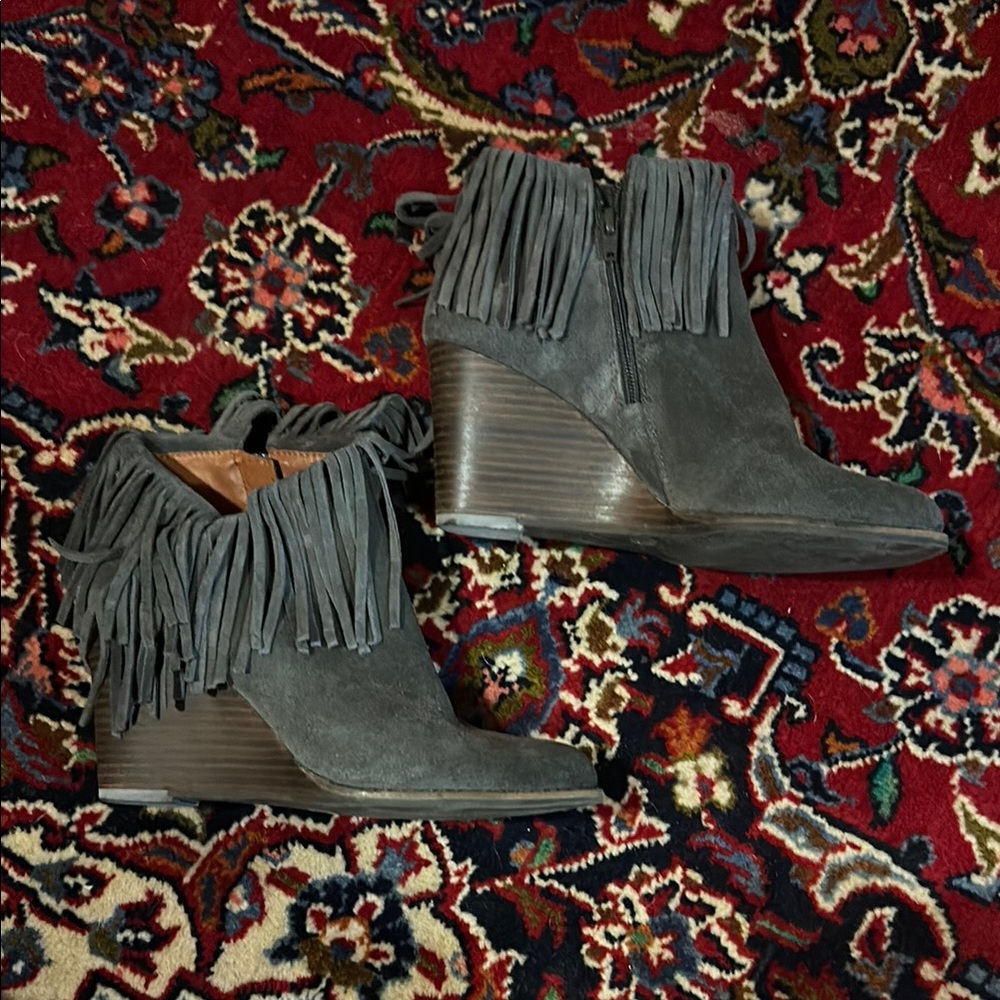 Lucky Brand Gray Wedge Shoes with Suede Finish